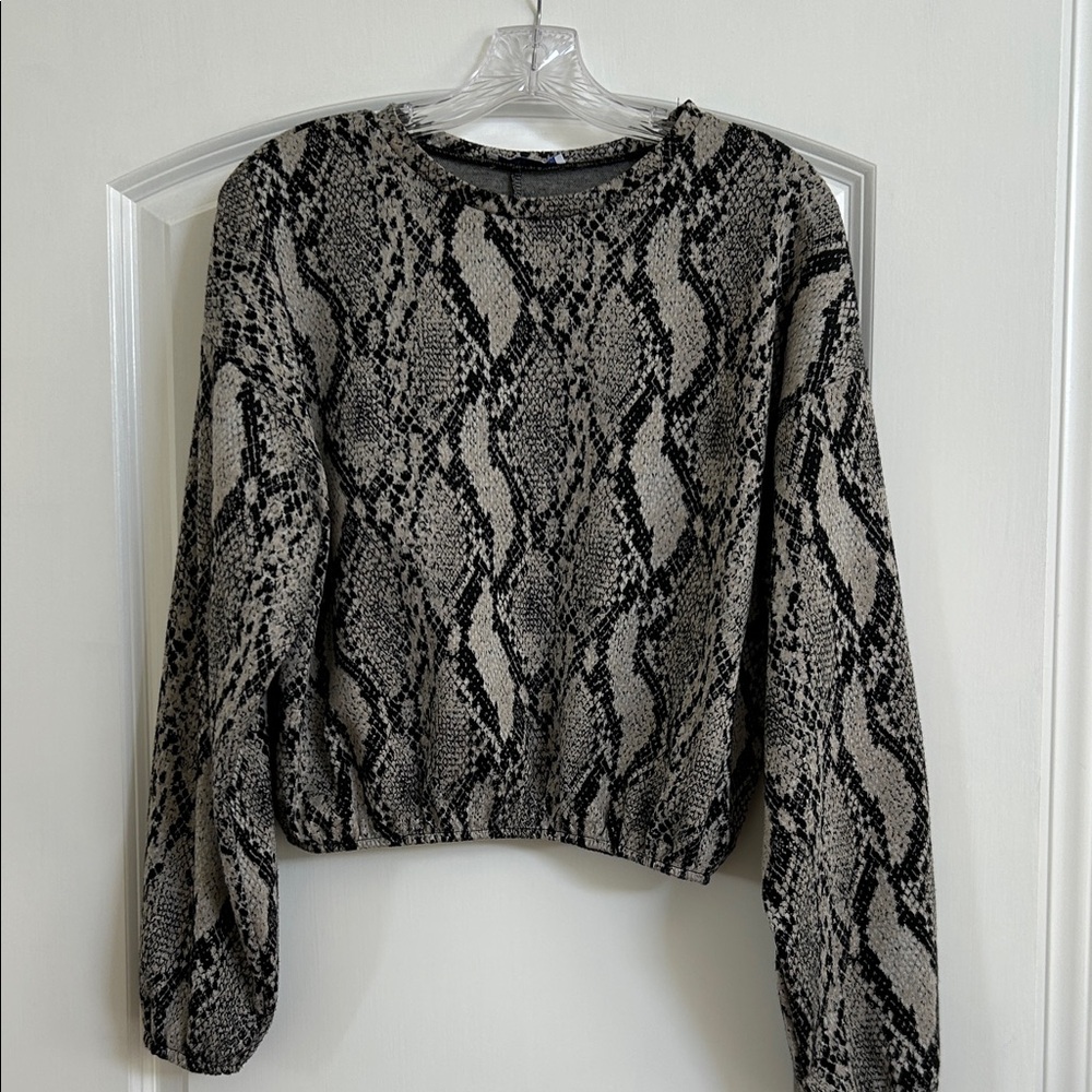 Zara snakeskin print cropped top size medium - Picture 6 of 7